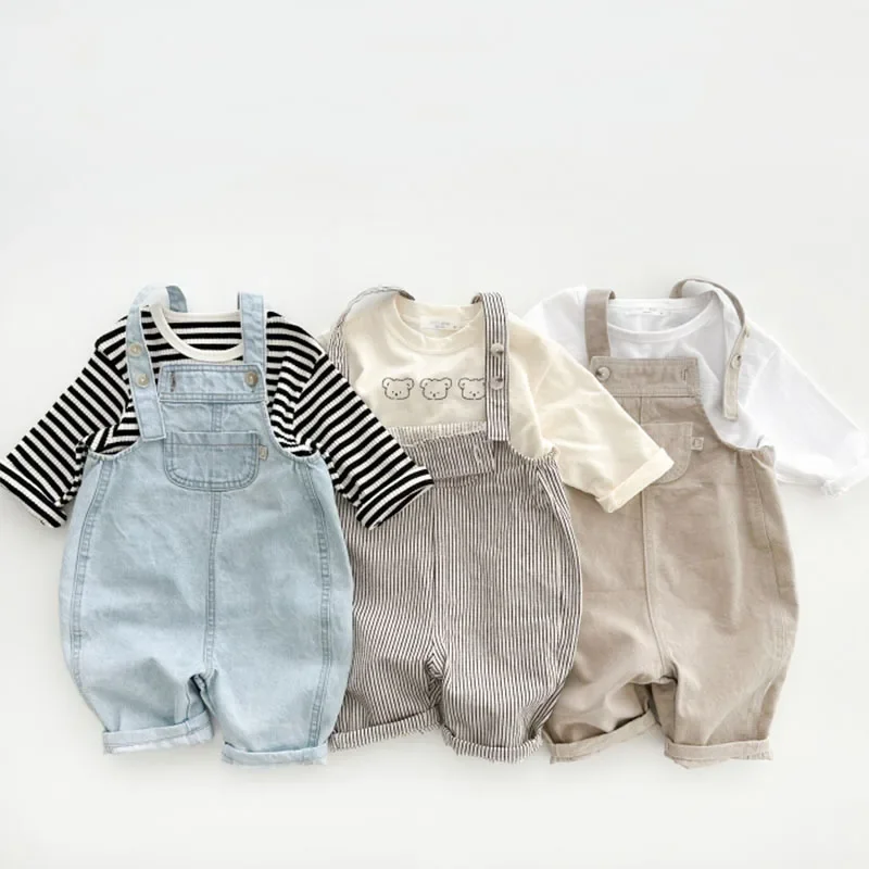 

2023 Korean Spring Autumn Children Boy Jeans Cotton Solid Denim Patched Pocket Suspenders Button Sling Infant Boy Pants