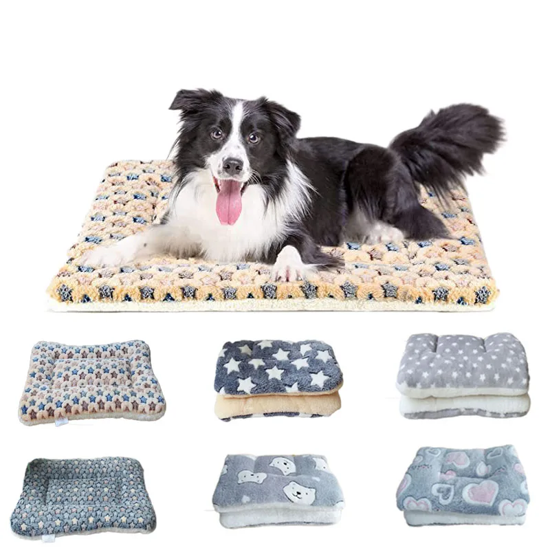 Pet Mat Dog Bed Cat Bed Addensare Sleeping Mat Coperta Per Cani Tappetino Per Cucciolo Gattino Flanella Pet Dog Bed Per Cani Di Piccola Taglia Tappeto