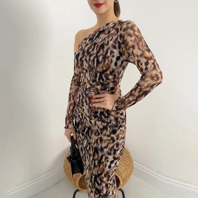 

Sexy Skew Collar Backless Party Dress Women 2024 Spring Leopard Print Slim Bodycon Long Dress Autumn Long Sleeve Boho Maxi Dress