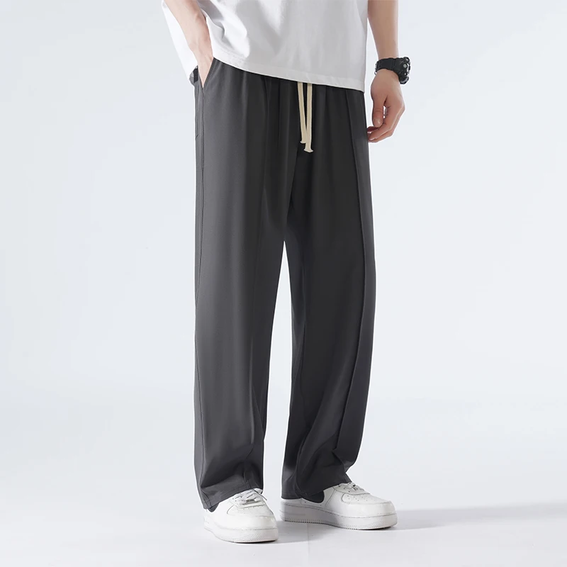 Рисунок 3 - Брюки мужские прямые однотонные на шнуровке