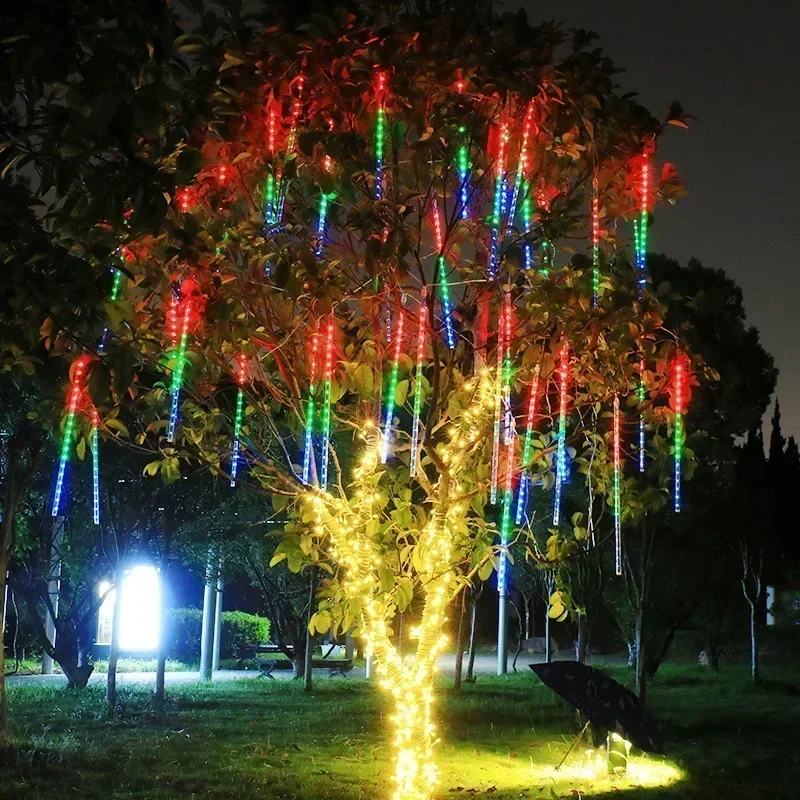 thumbnail image 1 of Luces de jardín de 32/24/16/8 tubos, luces de cadena de lluvia de meteoritos, guirnaldas de calle, decoraciones para árboles de Navidad para exteriores, Año Nuevo, hadas, 1 of 5