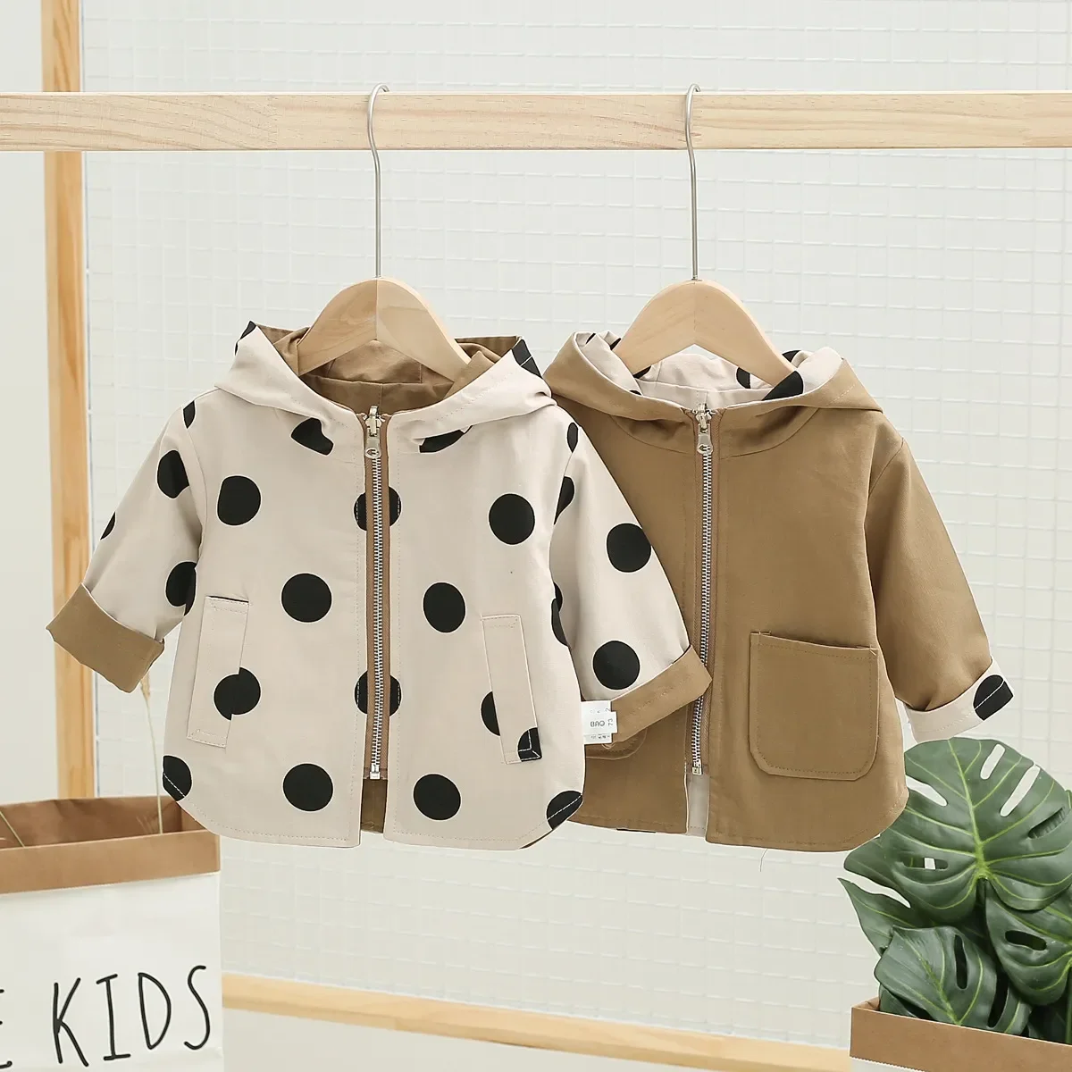 

Polka Dot Printing Zipper Hooded Jacket 0-5Y Spring Kids Autumn Children's Double-Sided Windbreaker Jacket for Boys Girls Baby