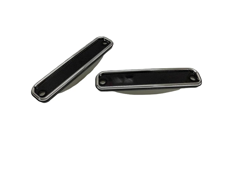 

A Pair Front Signal Side Marker Lights Pair Black Lens With Chrome Trim for Chevy / GMC Pickup Truck 73-80
