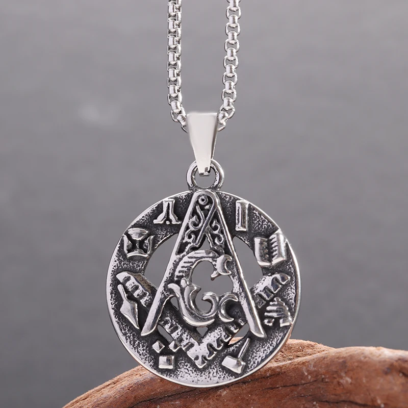 

Classic Stainless Steel Masonic Totem Badge Pendant Necklace Men's Gothic Punk Personality Trend Jewelry