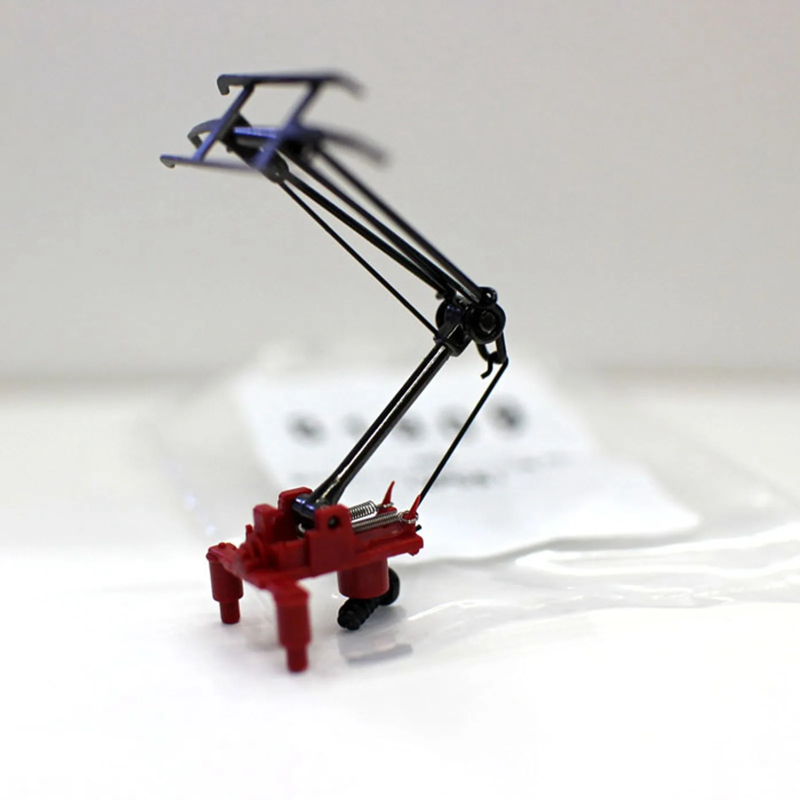 2PCS DIY 1:87 HO Scale Train Electric Traction Pantograph Train Arm Bow for bachmann Model 5 2PCS DIY 1:87 HO Scale Train Electric Traction Pantograph Train Arm Bow for bachmann Model 5