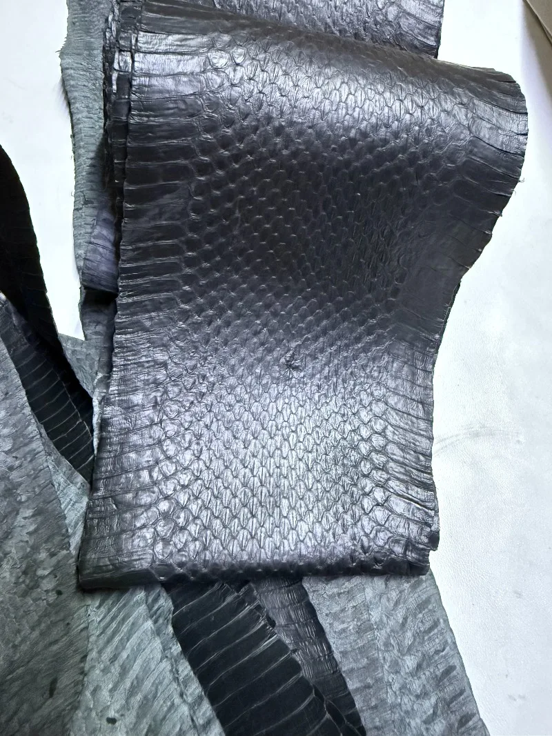 전체 무광 블랙 스네이크스킨, 폭 12-14cm 길이 115-135cm 신발 가방 벨트, 수제 DIY 천연 가죽