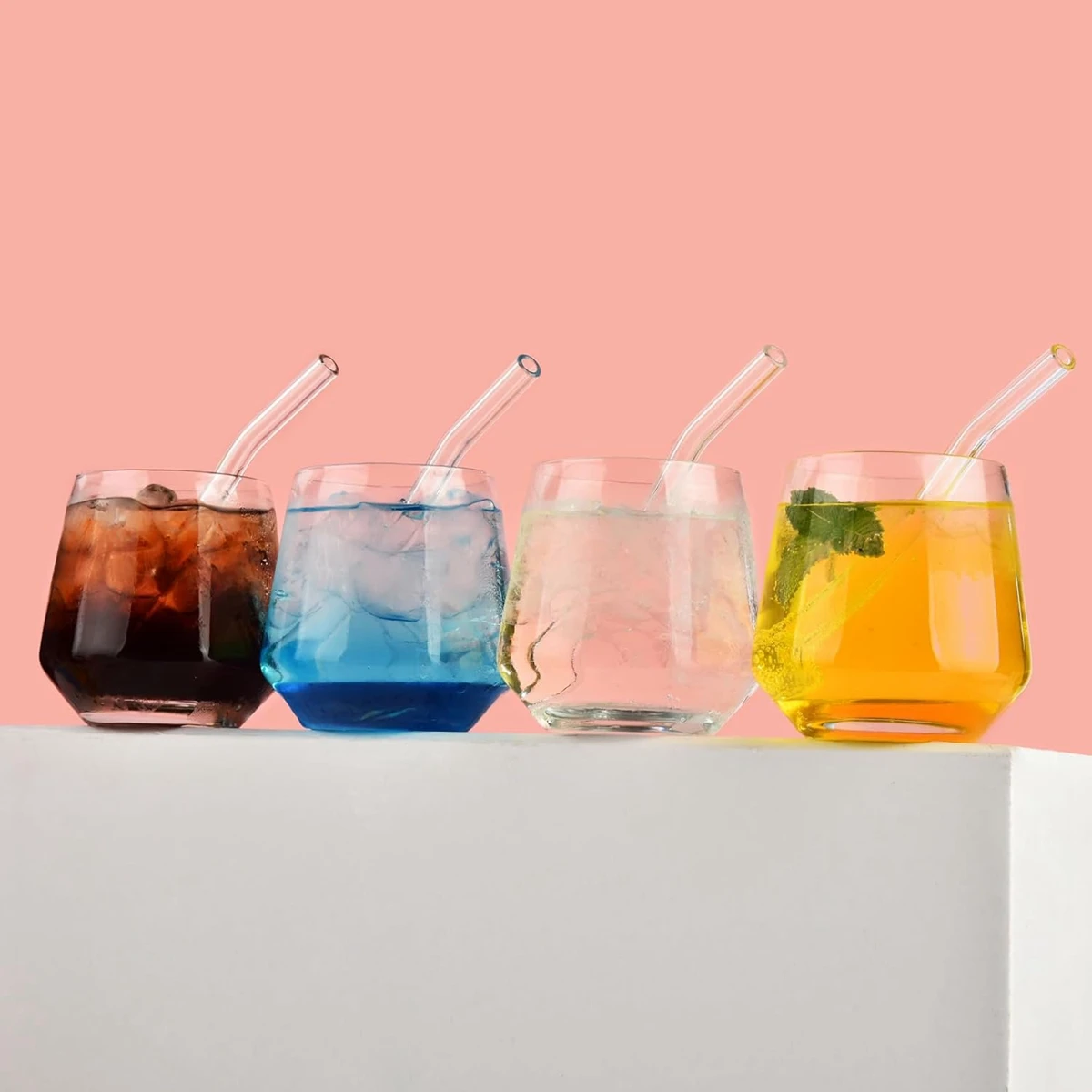 Description Picture 4 of item6'' Short Bent Glass Drinking Straws Eco Friendly Reusable Straws for Whiskey Cocktail Soda Milkshake Bar Drinkware Accessories