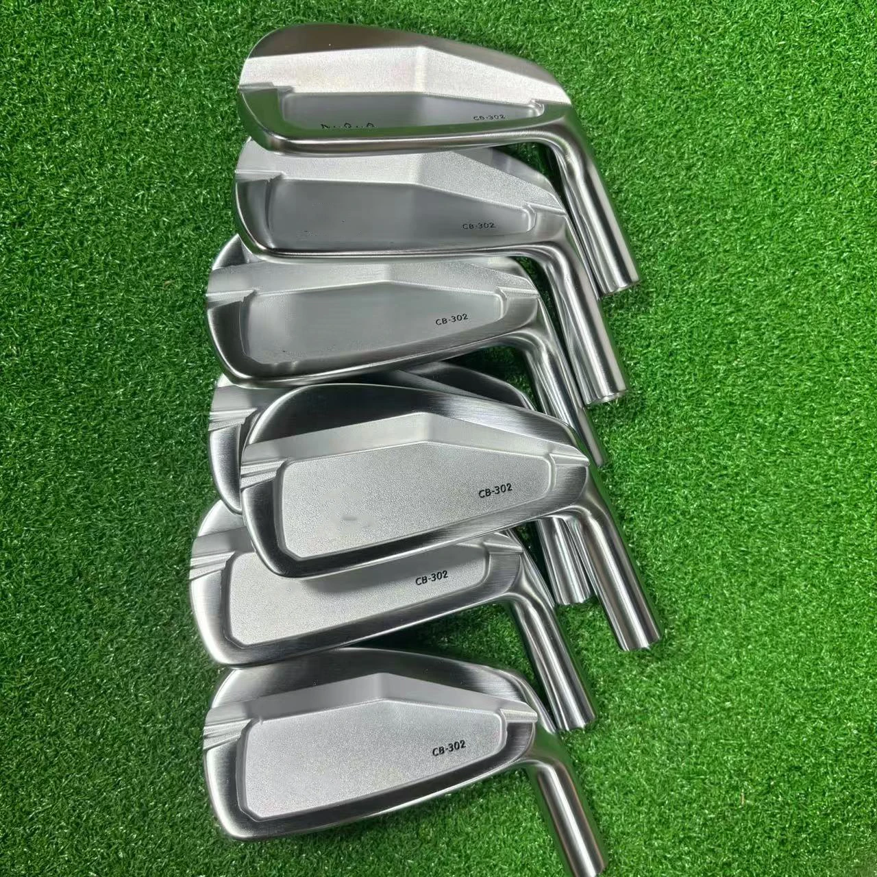 Golf club iron set CB-302 7-piece set 4-p s20c forged rod head Optional rod body with special head cover