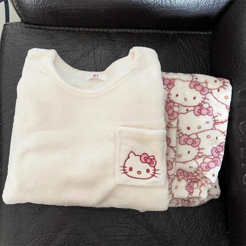 

Пижама Sanrio, фланелевая японская Курья Hello Kitty, Мультяшные вещи, зимняя новинка, бархатный утолщенный милый теплый спортивный костюм