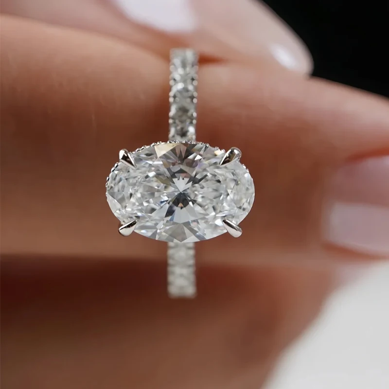 Moissanite Ring