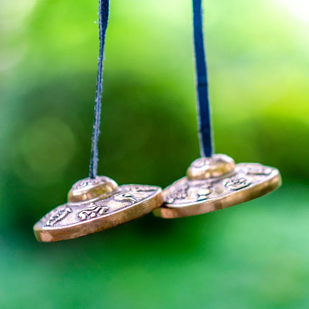 NAOMI 2pcs/1Pair Yoga Cymbals Bell Brass Knock Bell Handmade Pure Copper Tibetan Buddhism Buddha Scripture Text For Meditation