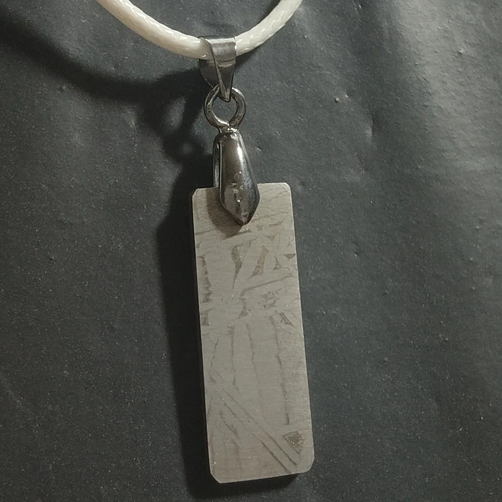 

Muonionalusta Iron Meteorite Pendant Natural Meteorite Material Necklace Jewelry Iron Meteorite Specimen