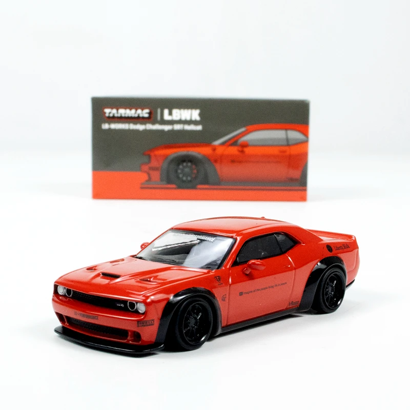 

Отлитый под давлением сплав модель 1:64 dodge challenger SRT Hellcat декорированная комната с украшением модели автомобиля для детей рождественские подарки.