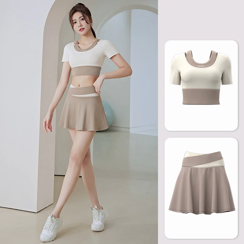 

Новинка лета 2023, комплект из двух предметов для женщин, одежда для бега, тренажерного зала, спортивная короткая юбка, комплект для танцев и йоги