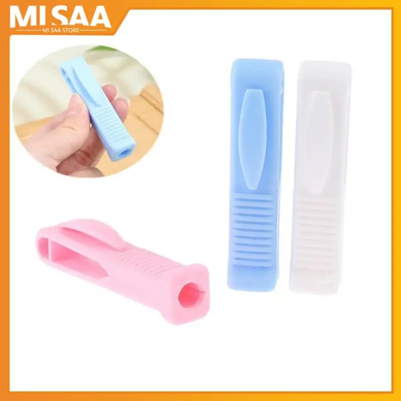 

Nurse's Helper Breaks Multi-Functional Medical Bottle Ampoule Opener Vial Opener To Open The Vial Bottle Ampule Breakers