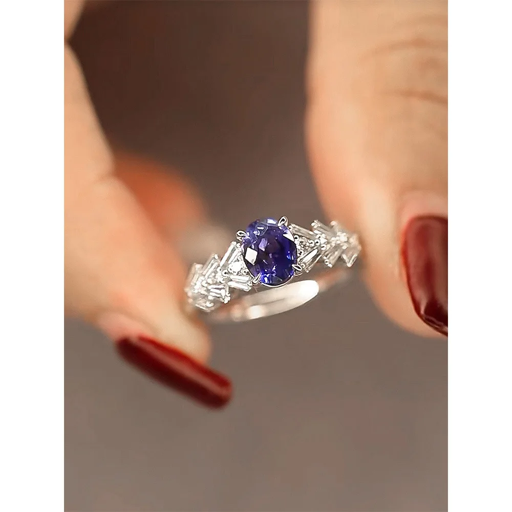 

2023 New Fashion Premium Oval 6 * Blue Treasure Luxury Surround Set Ladder Square Ring for Women in Europe and America