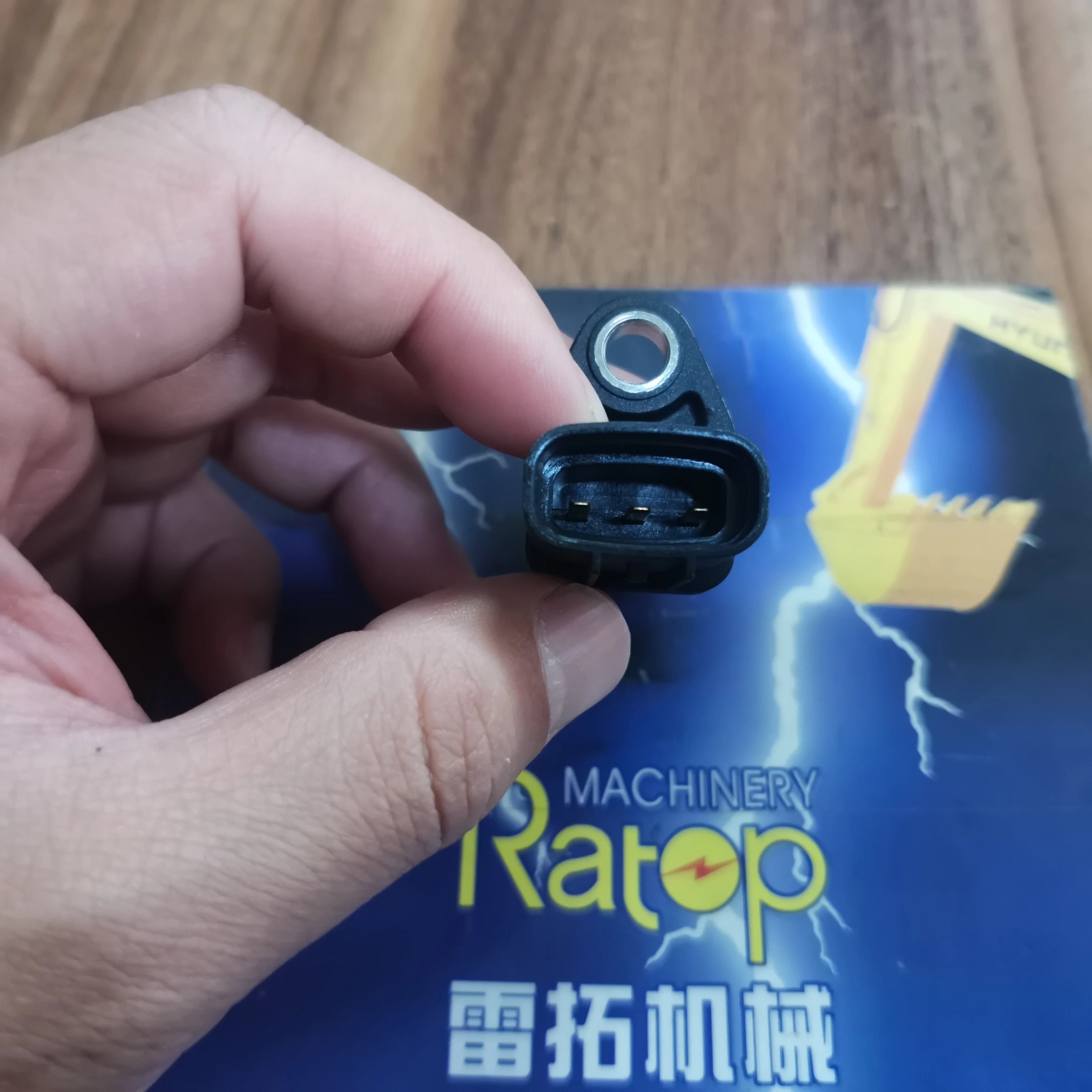 PC400-8 Excavator Speed Sensor ND949979-1300