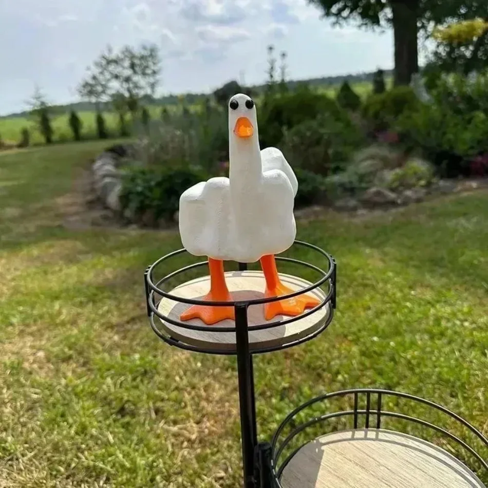 1 Pcs New Duck Funny Eco-Friendly Resin Crafts Duck Ornaments Middle Finger Design for Home Courtyard Outdoor Spoof Decorations