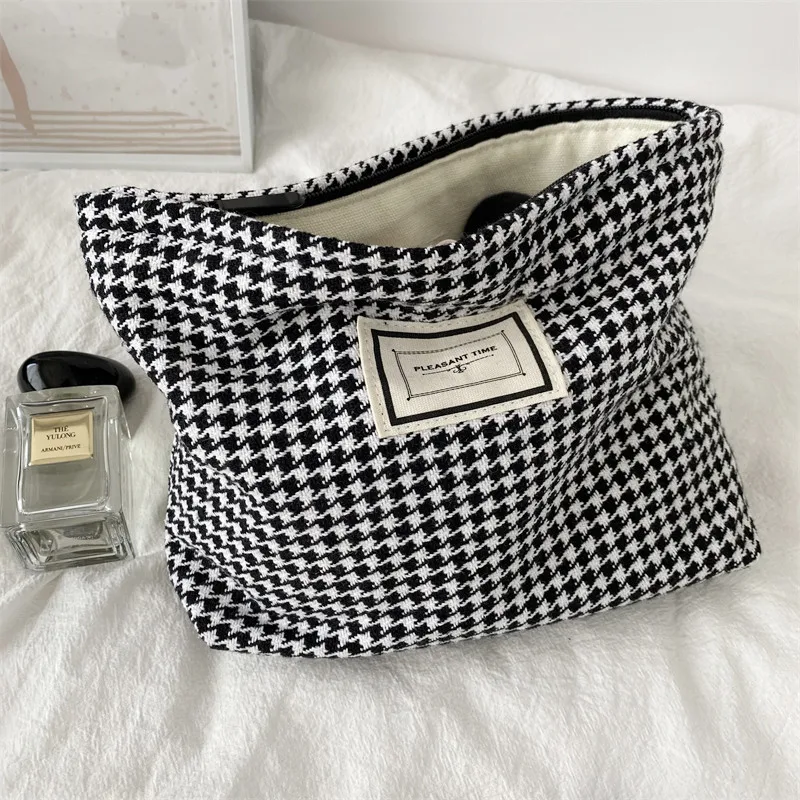 

Women Lattice Cosmetic Bag Houndstooth Large Solid Black Makeup Bag Travel Beauty Case Storage Organizer Clutch Toiletry Kit