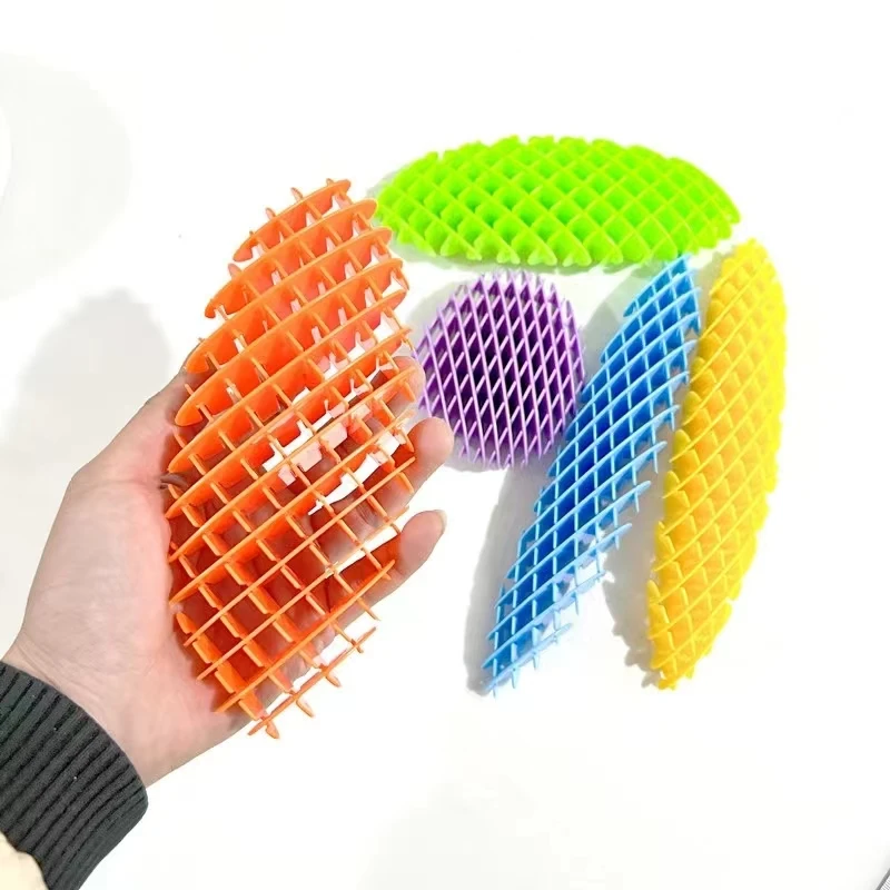 Giocattolo Antistress Verme Stampato In 3D - Effetto Gradiente Rosso-Blu - Gioco Sensoriale Silenzioso Per Adulti E Bambini