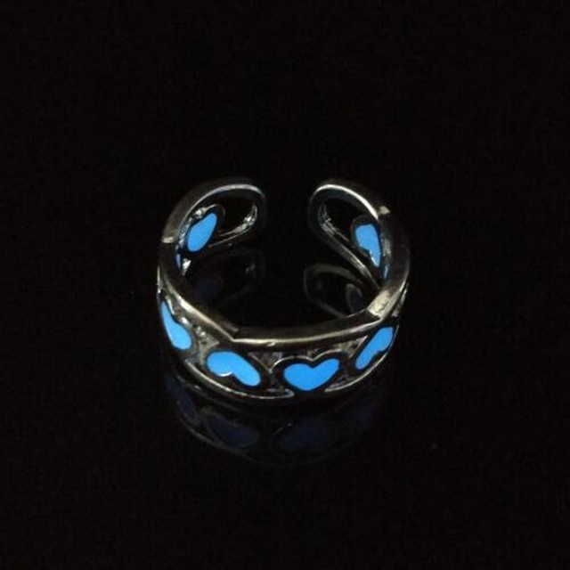 pcs Couple Luminous Finger Rings for Women Men Glowing In Dark Heart Lover Wedding Bands Women Girls Jewelry Gift Accessories