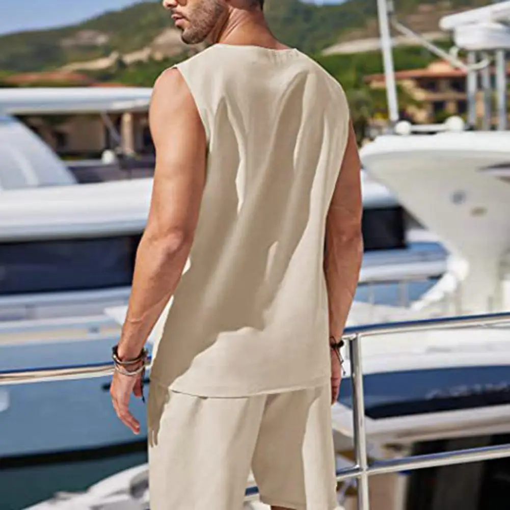 Casual Sports Suit Men\'s Sportswear Set Sleeveless V Neck Vest Elastic Waist Shorts with Patch Pockets Breathable Quick for Men