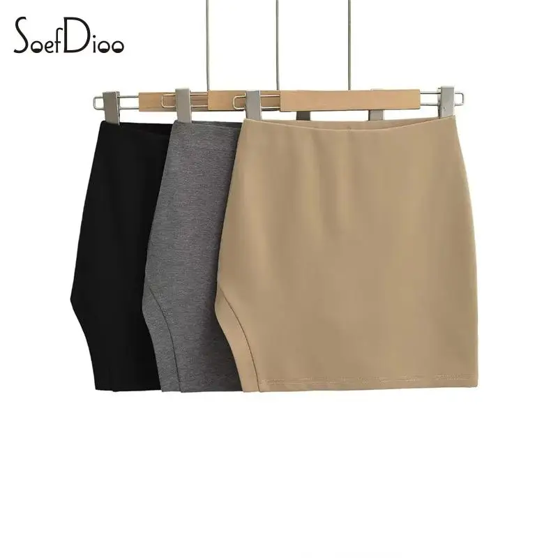 

Soefdioo Concise Fashion Soft Mini Skrits Sexy Side Split High Waisted Bodycon Skrit 2024 Spring Female Bottoms Streetwear