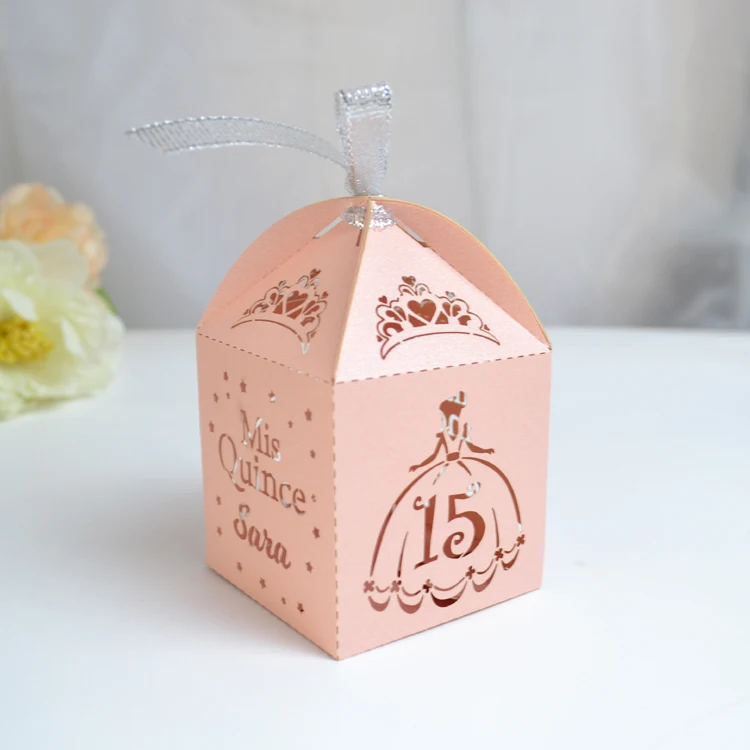 Caja de regalo con cinta de Organza para fiesta de cumpleaños de quinceañera, recuerdo de corte láser, temática personalizada, dulce, 15 años