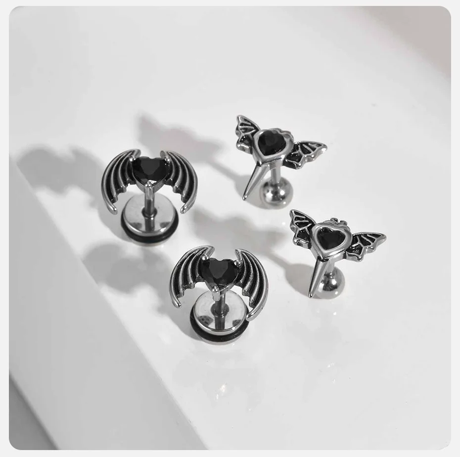 Vnox Herzförmige Zirkon-Stein-Flügel-Ohrringe für Männer und Jungen, flügelförmige Ohrstecker mit Schraubverschluss, Edelstahl-Schmuckgeschenke – Detail 5