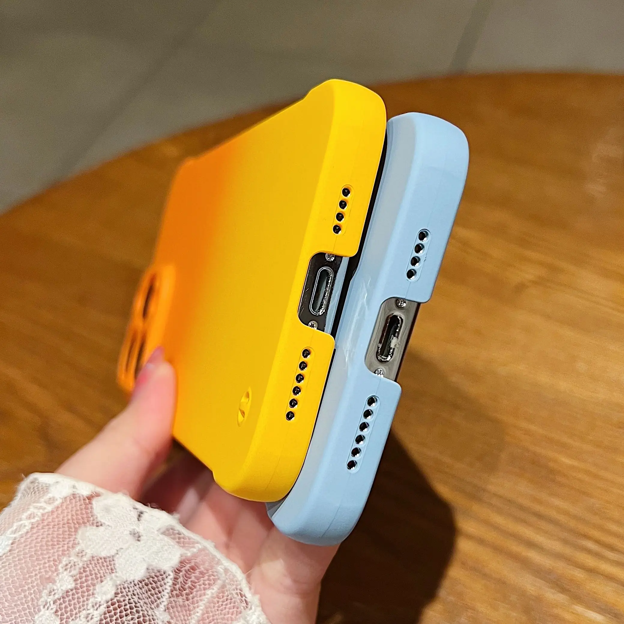 Ultra Thin Frameless Gradient Case with Slim Lens Protection