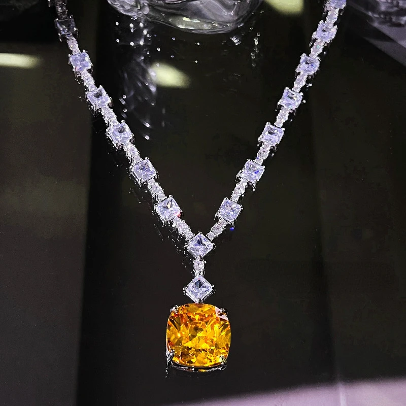 

Classic Lab Topaz Diamond Necklace 14K White Gold Engagement Wedding Chocker Necklace For Women Bridal Party Jewelry Gift