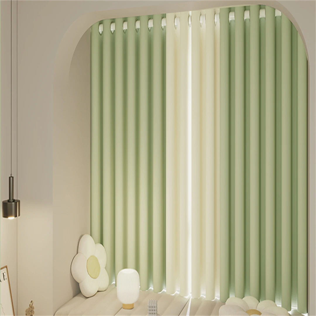 

A37157 Blackout Curtains