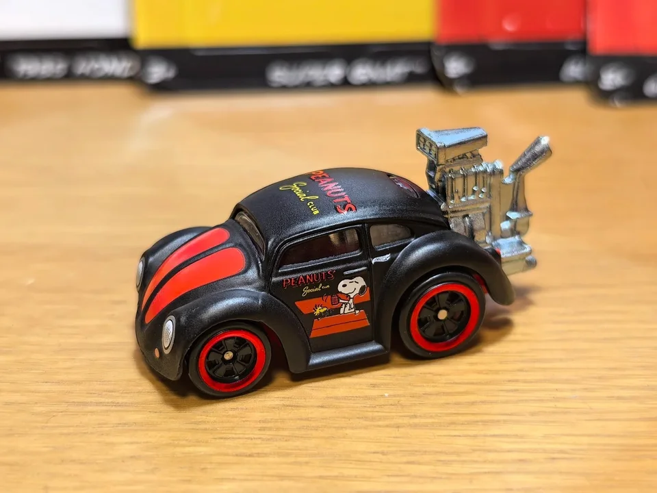 In Stock】Hot Wheels Silver Series 75th Peanuts Snoopy Volkswagen