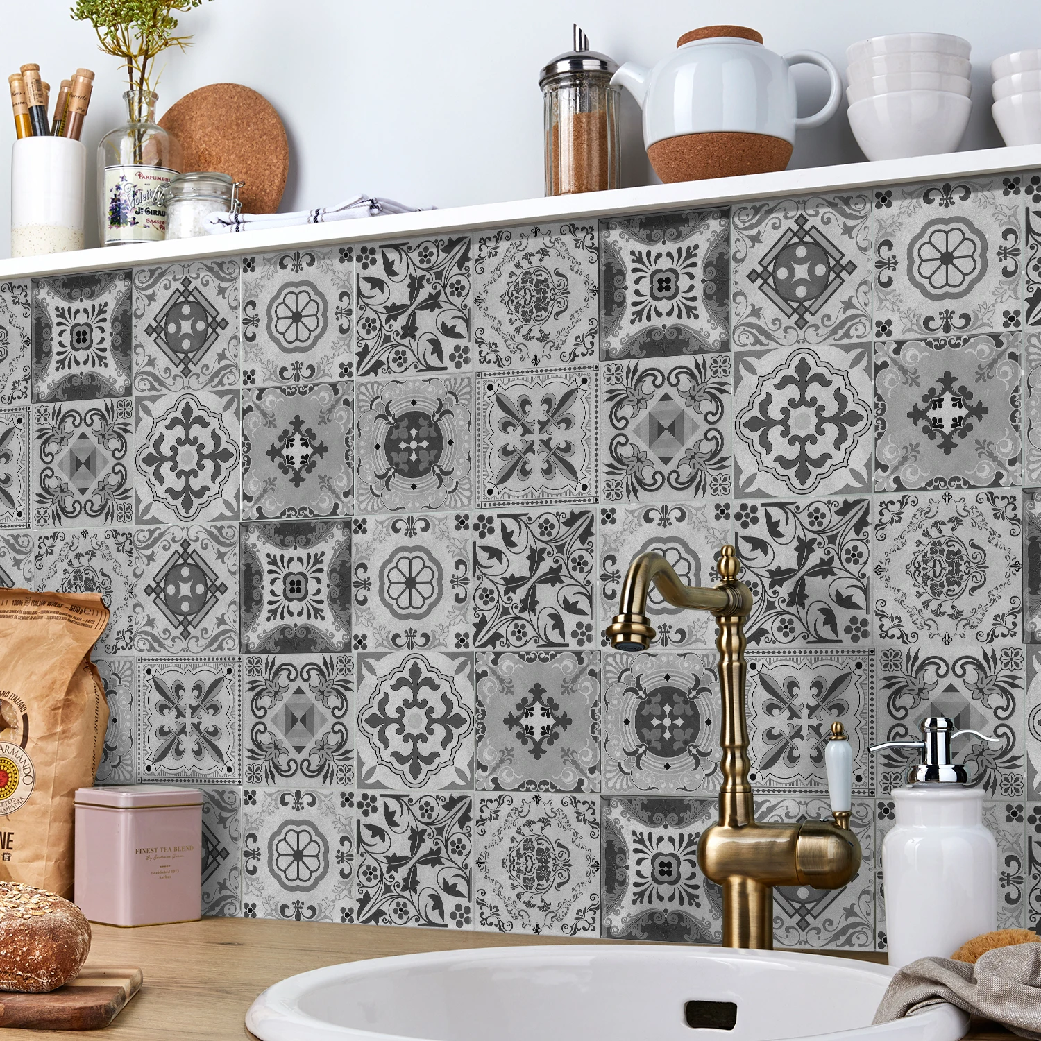 24pcs/Set Gray Moroccan Art Self-Adhesive Wall Sticker Kitchen Bathroom Decoration Vinyl Waterproof Wallpaper Home Decal