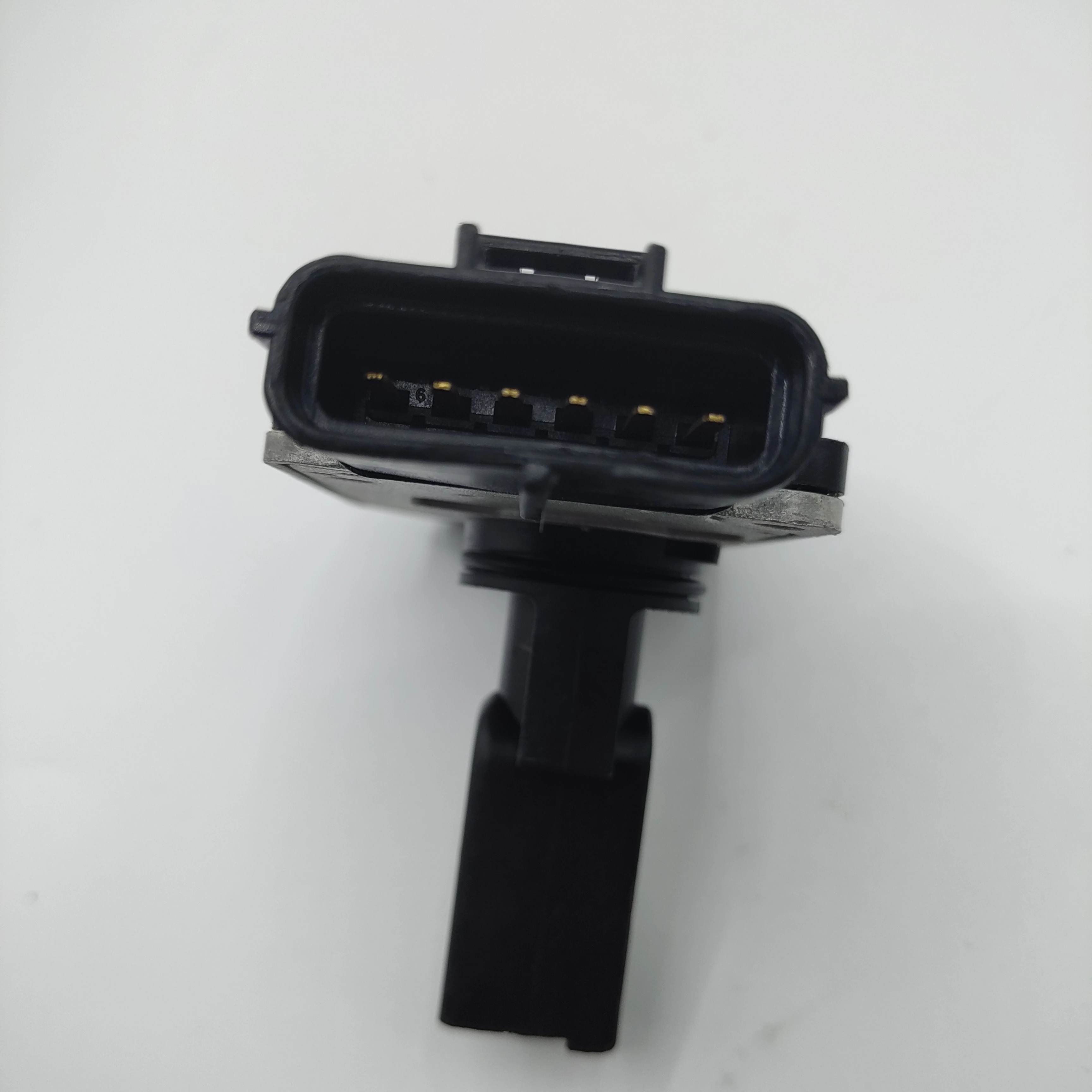 XS7F-12B579-AA エアフローメーターセンサー Amazon.co.jp