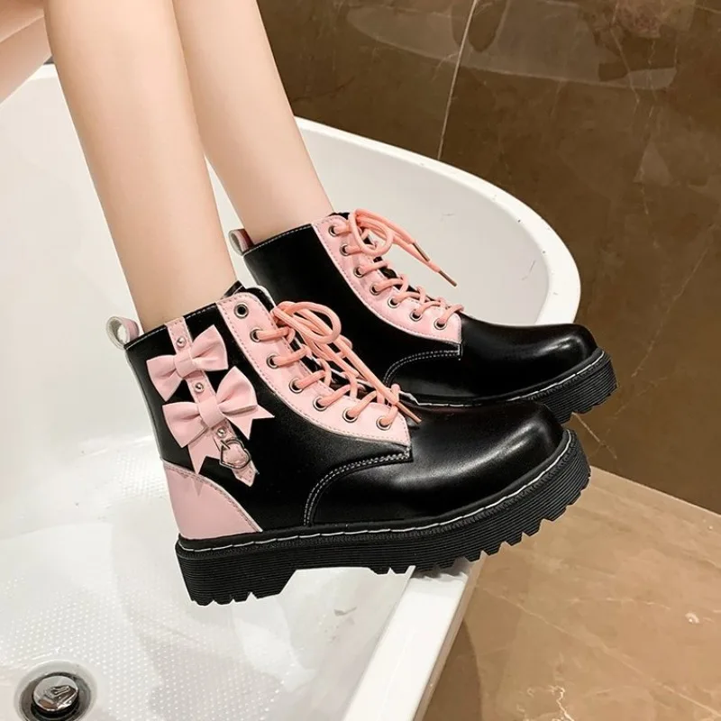 

2023 Autumn and Winter New Bow Women's Boots Fashion British Style Thick Heels Elegant Matching Skirt Short Boots Women