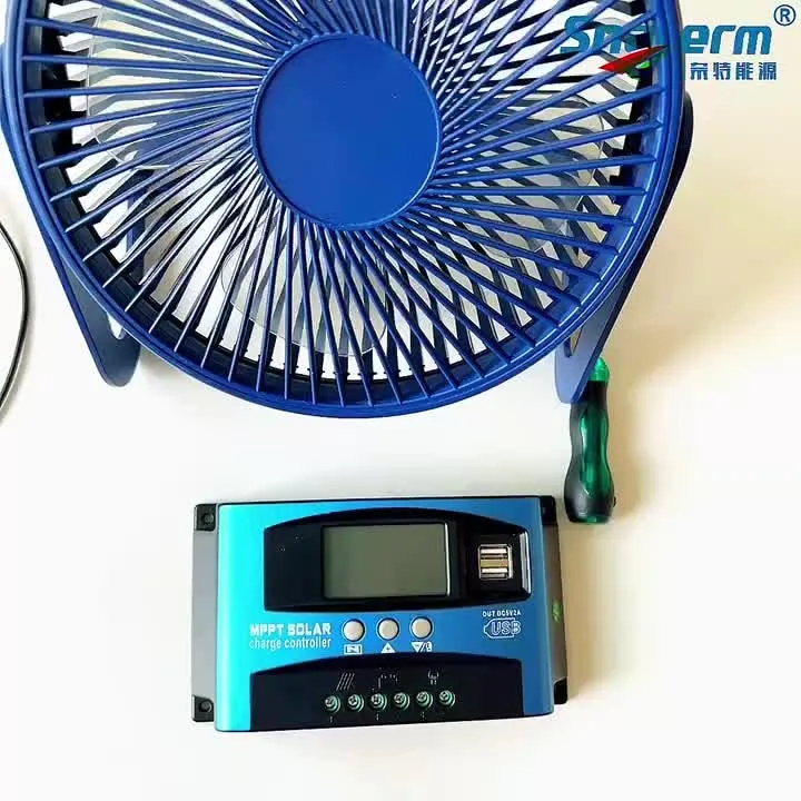 10/20/30A Double Contrôleur De Charge De Régulateur De Batterie De