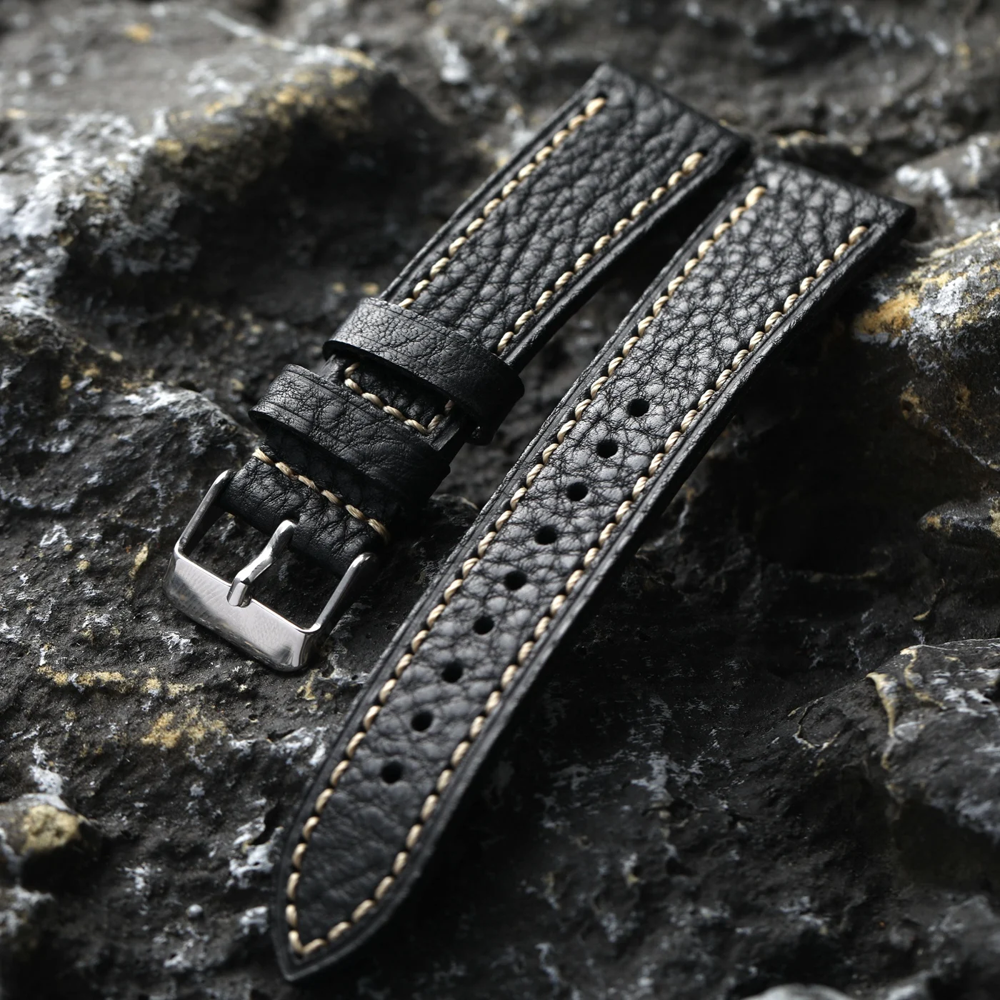 Handmade Tuscany Leather Watch Strap - Soft Retro Style in Black, Brown, and Blue (18mm, 20mm, 22mm)