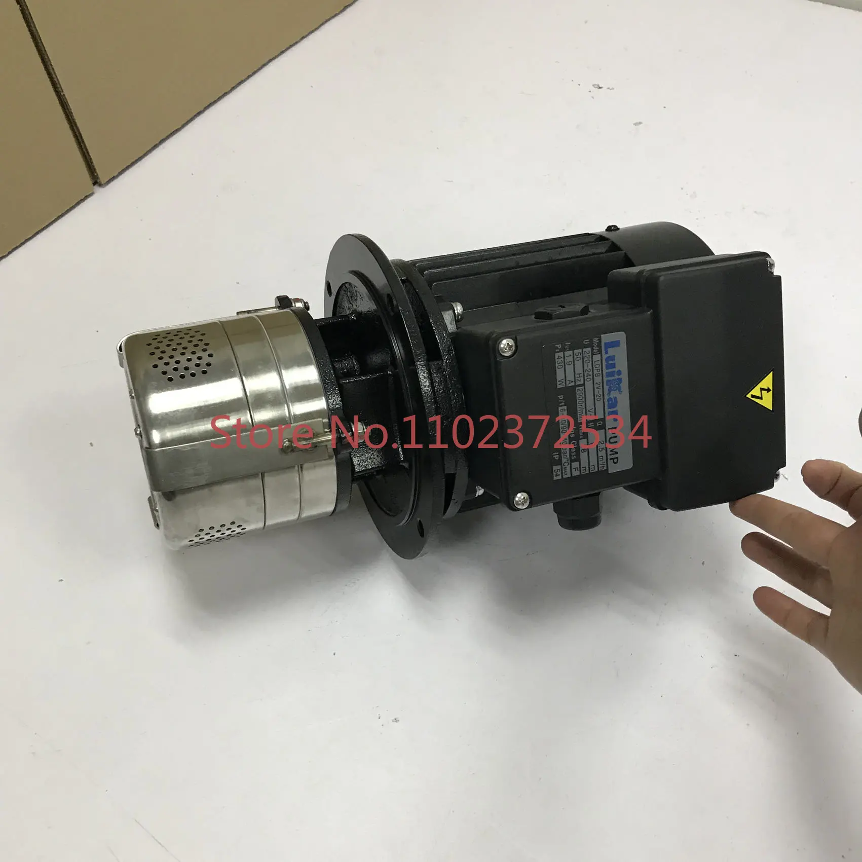 

LDPB2V-20-TP cooling pump engraving and milling machine tool Use of multi-stage immersion centrifugal pump machine tool