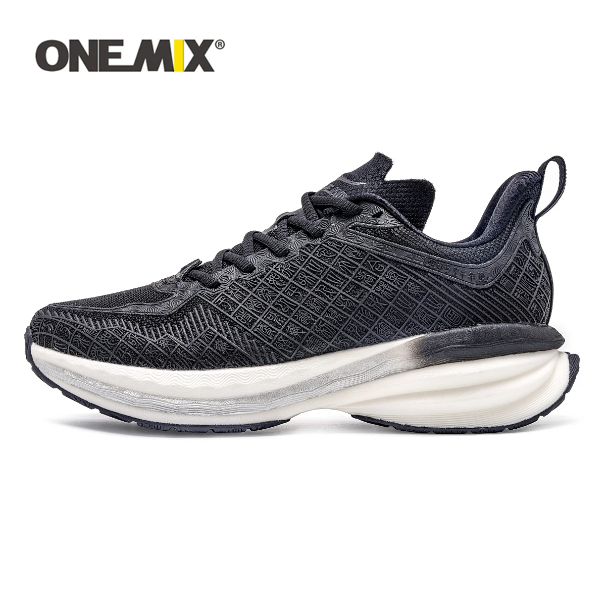 

ONEMIX Black White Running Shoes for Men Breathable Air Cushion Height Increasing Sport Shoes Anti slip Outdoor Walking Sneakers