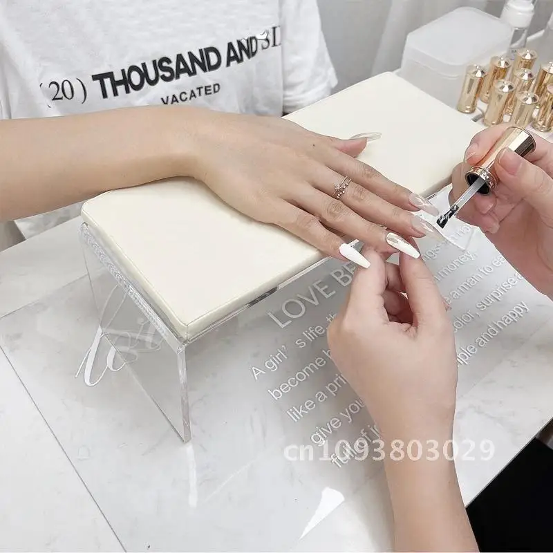 BQAN PU Leather & Acrylic Nail Table Rest Nail Manicure Hand Pour Onglerie Nails Main Rest Repose Manicure for for Hand Stand