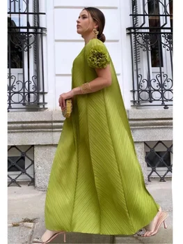Miyake Pleated Heavy Industry Flower Disc Geometric Pleated Dress Versatile Age-reducing Mother Outfit 2024 for Women 1