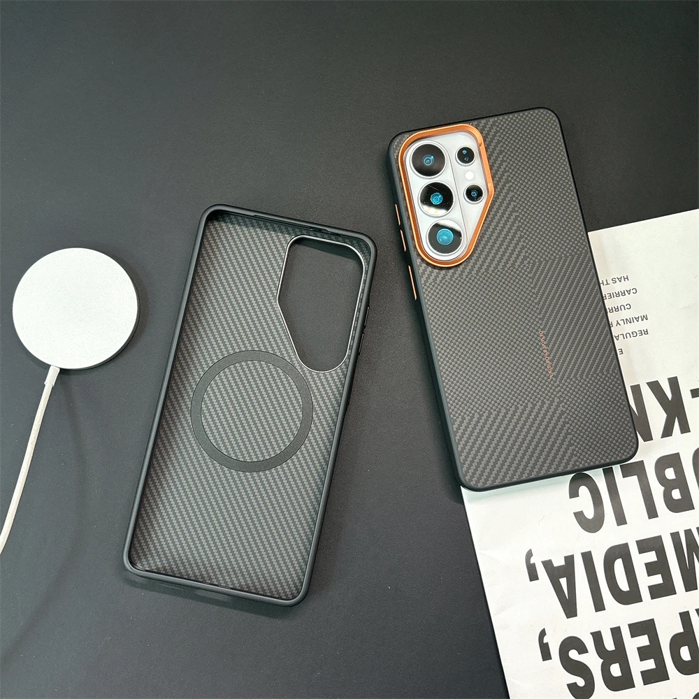 Enhanced Metal Lens Bumper Carbon Fiber Texture Magnetic Shockproof Case - Black