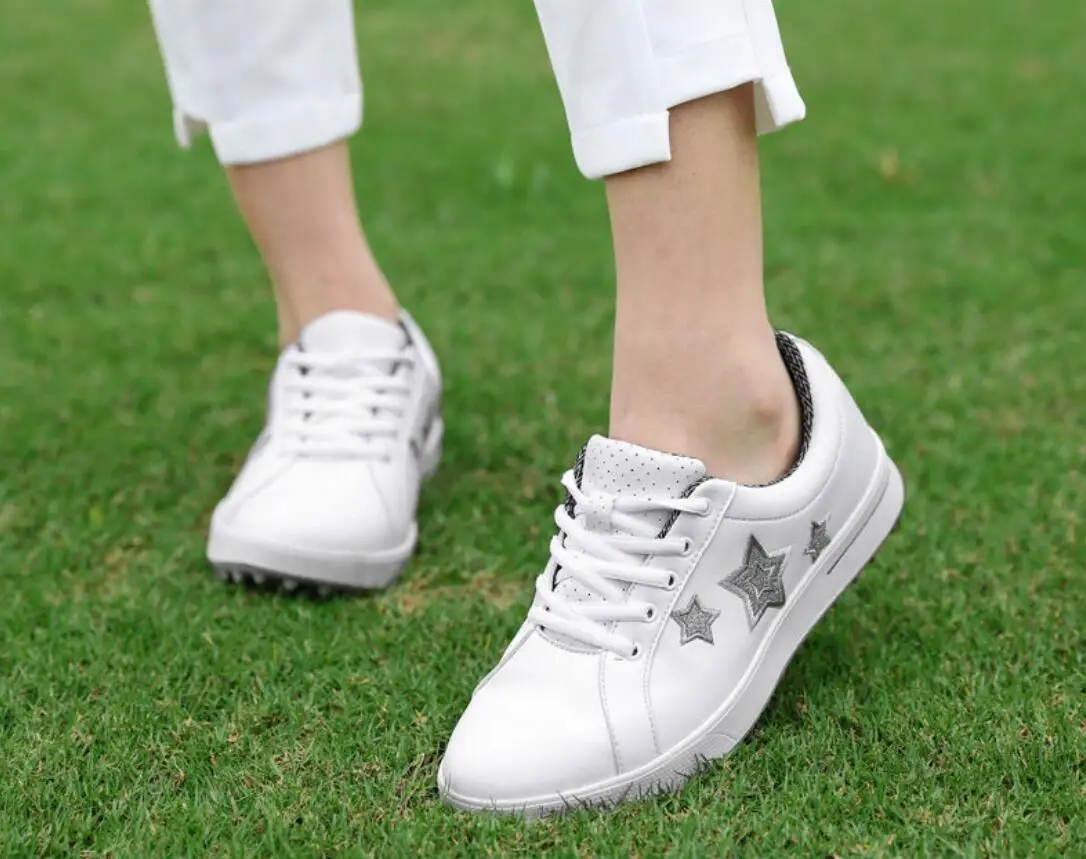 

PGM Counter Authentic Golf Shoes Women's Microfiber Waterproof Non-Slip Breathable Golf Shoes Without Spikes