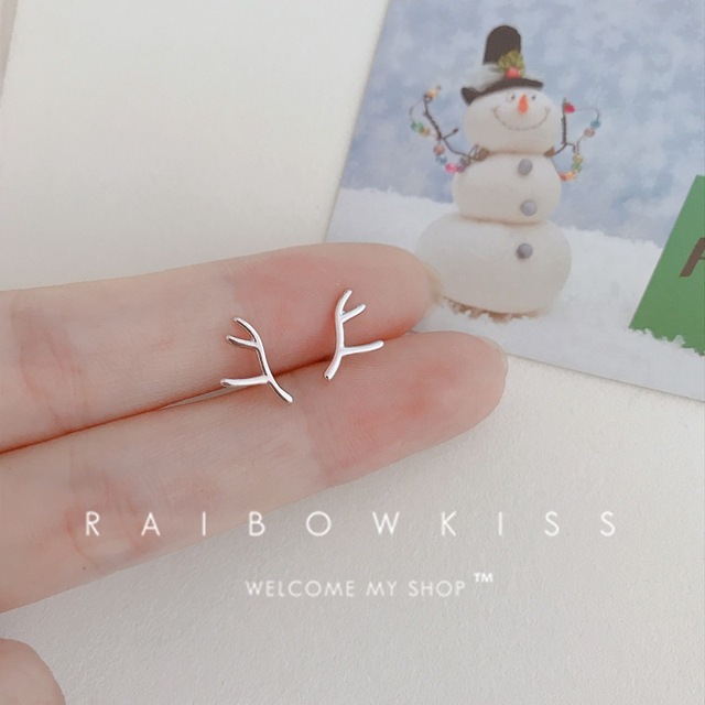 Minimalism Mini S925 Silver Earrings Gold Plated Stud Earring Star Moon Korea Women Earrings 2022 Cute Trend For Teens