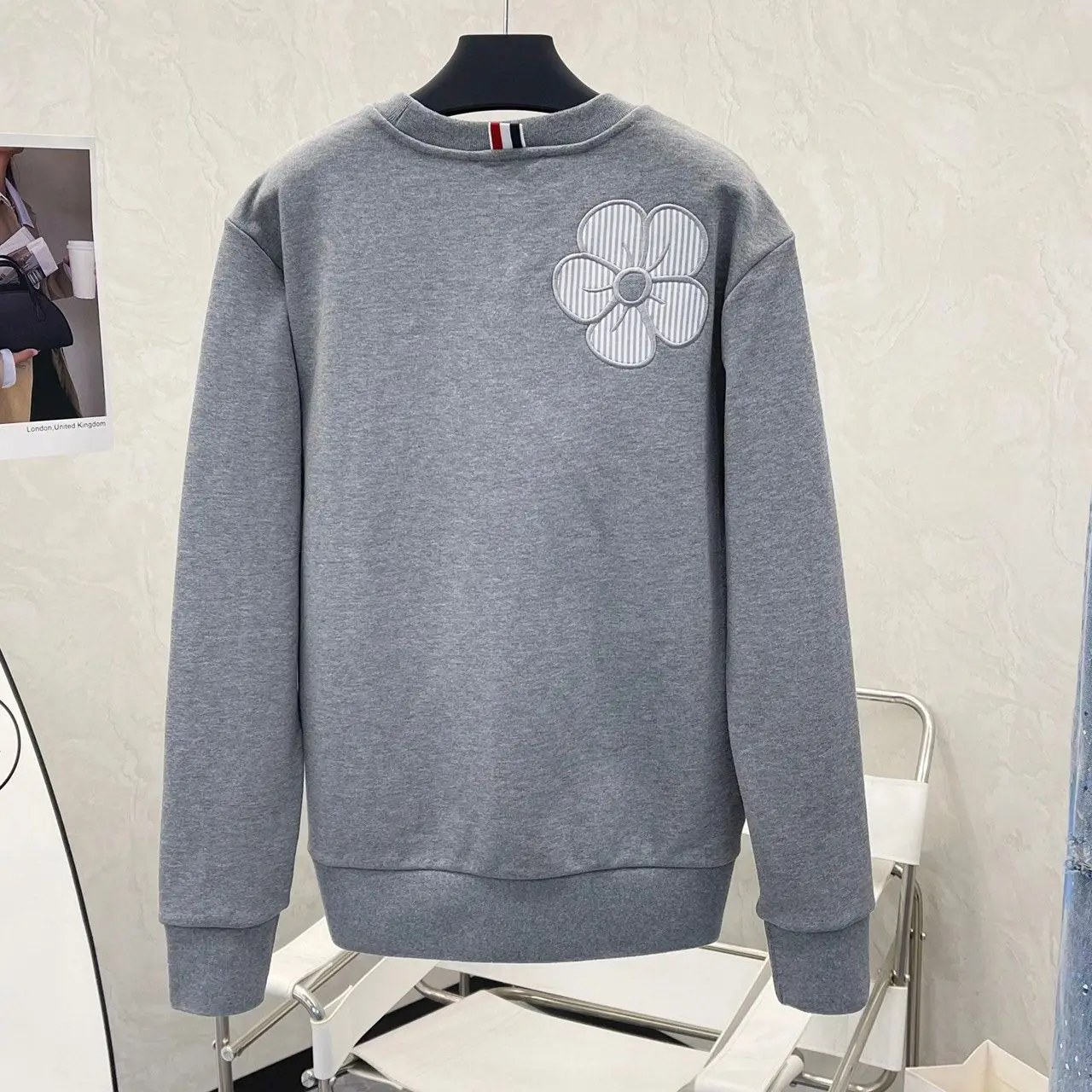 Unisex Luxury Brand Crew Neck Sweatshirt Original Design Grey