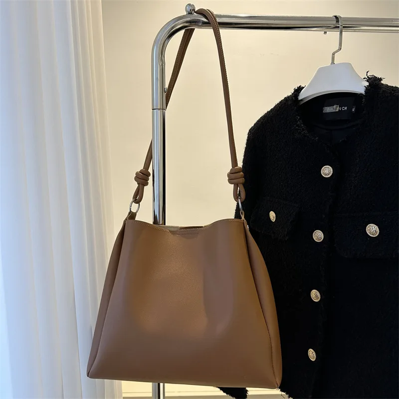 Fashionable High Quality Texture Crossbody Bag, Synthetic Leather Bucket Tote Bag, Single Shoulder Bag for Commuting Women's Bag