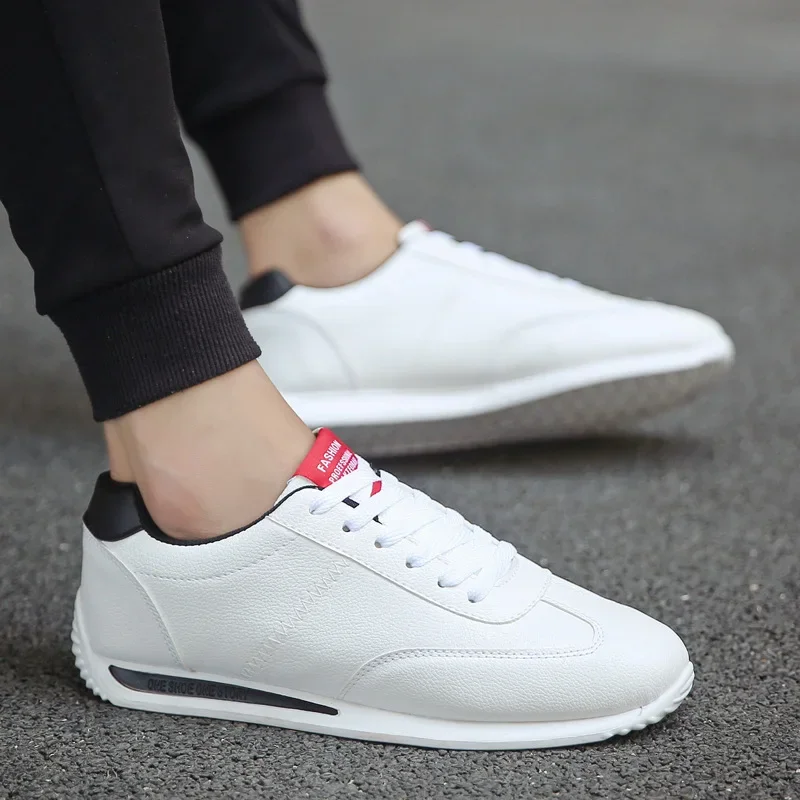 Casual Men's Running Shoes Spring Fashion Anti-slip Low Help Sports Sneakers Korean Style Canvas Adult Unisex Slip-On Trainers