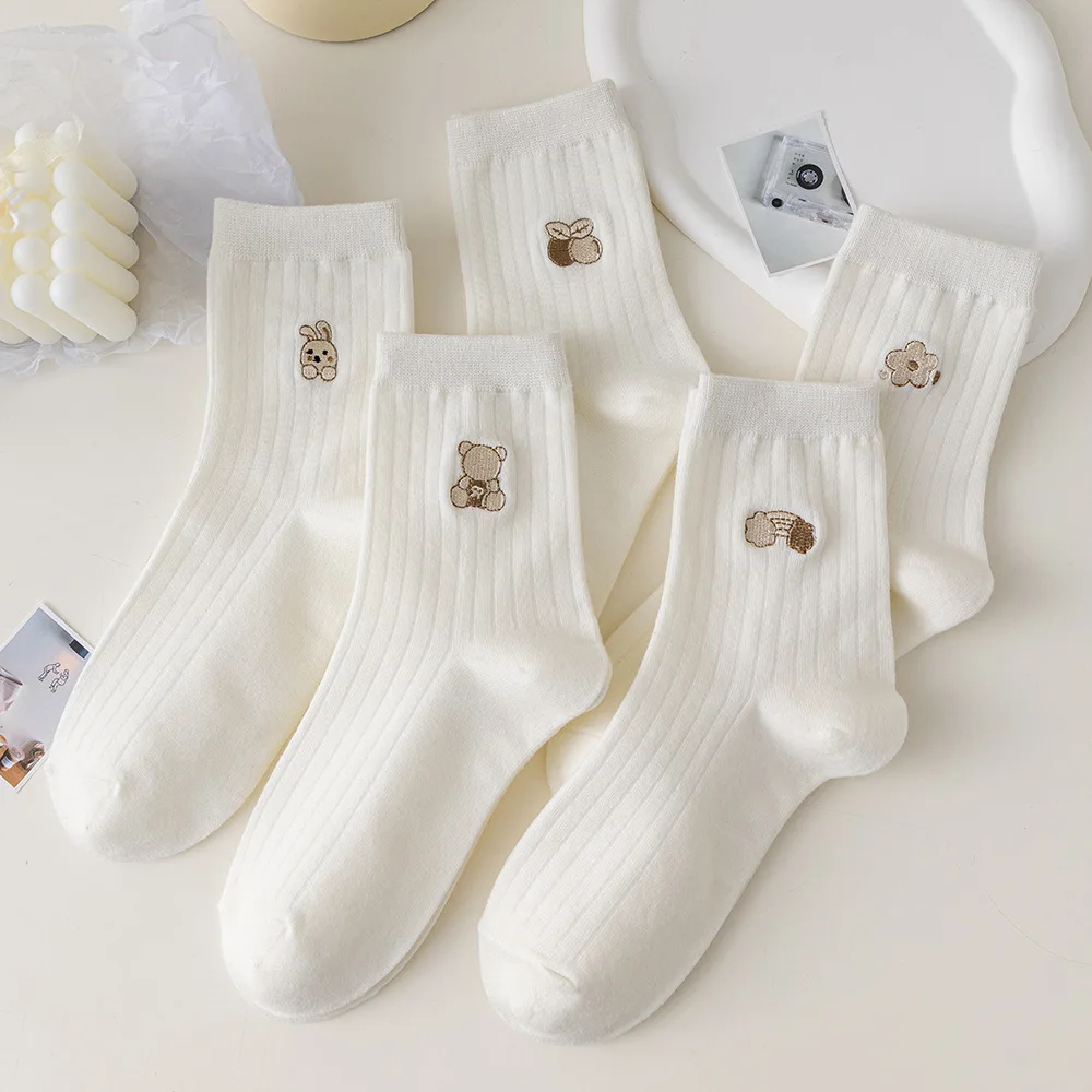 Women's Round Neck Cartoon Socks Autumn Winter Breathable Fashion Socks Women's Soft Medium Tube Socks 5 Pairs