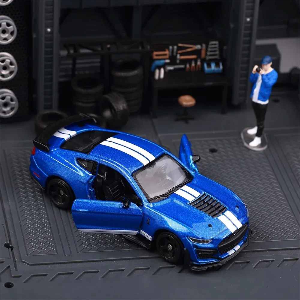 Bburago Car Model 1:64 Scale Die-Casting Car Metal Alloy Boy Kid Toy Collectible 2020 Mustang Shelby GT500 Toys Gift for Kids 5